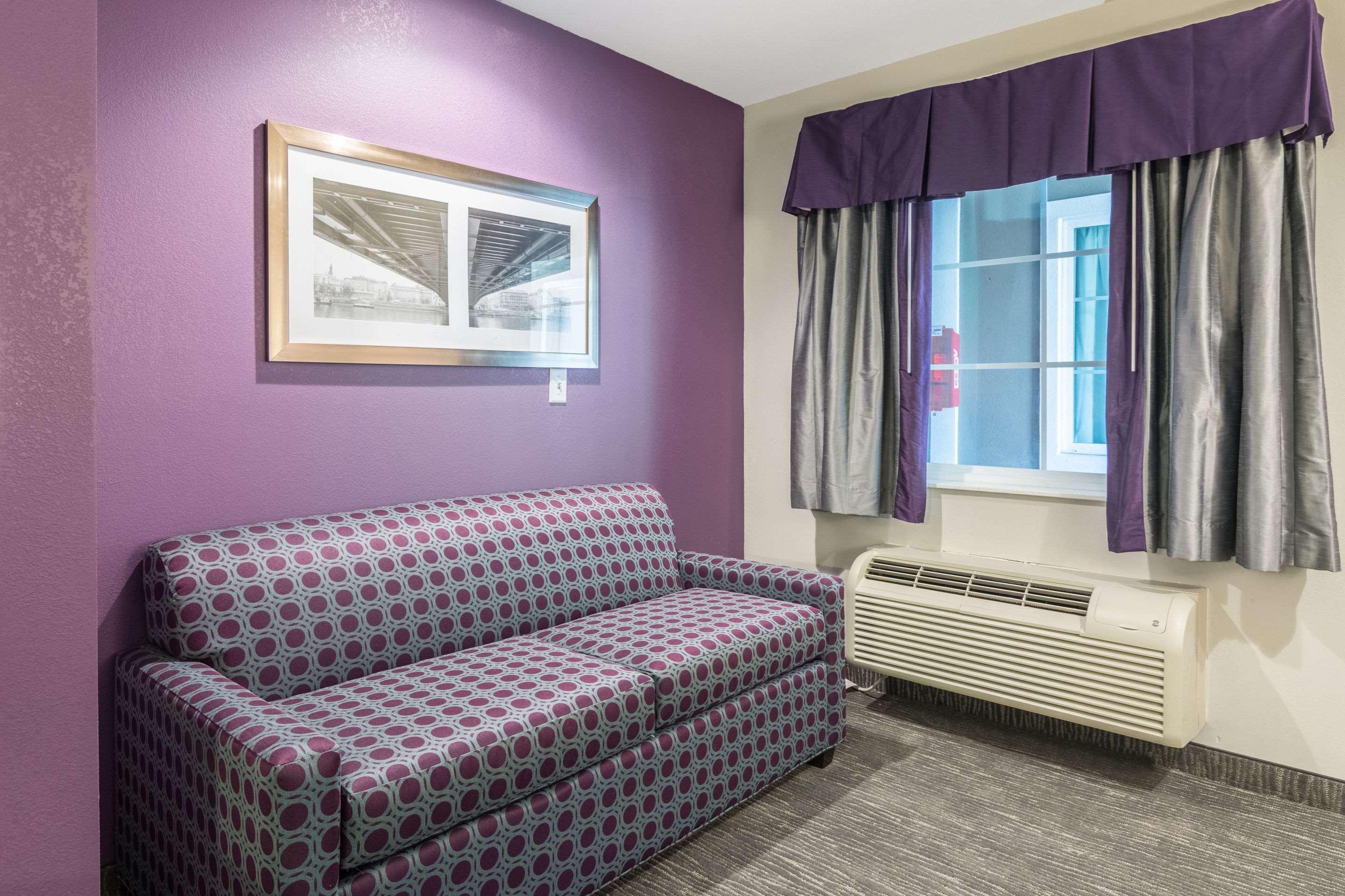 Econo Lodge Inn & Suites North Little Rock Near Riverfront מראה חיצוני תמונה